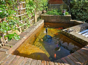 The Pond House